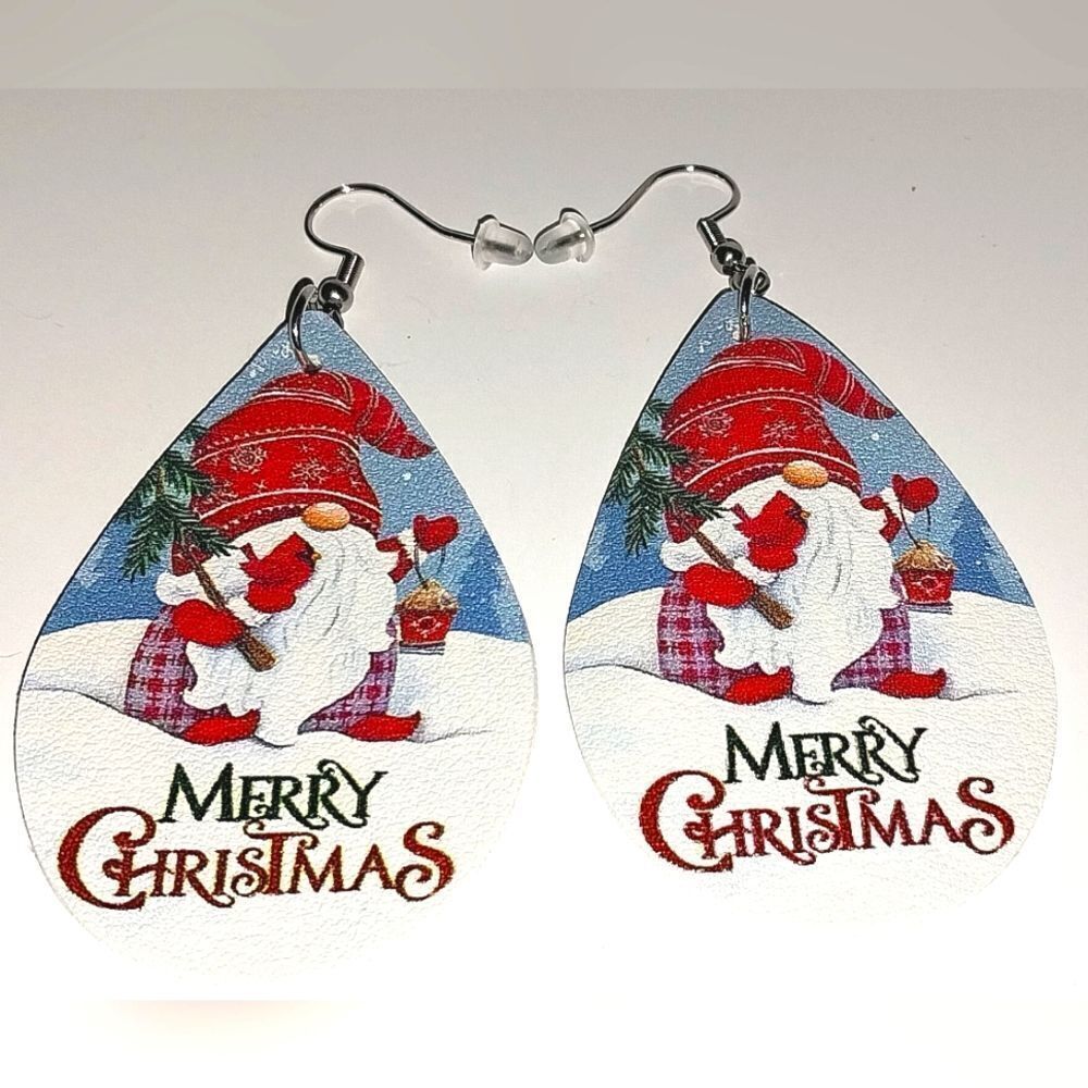 Hand crafted dangle earrings - Picture 5 of 5
